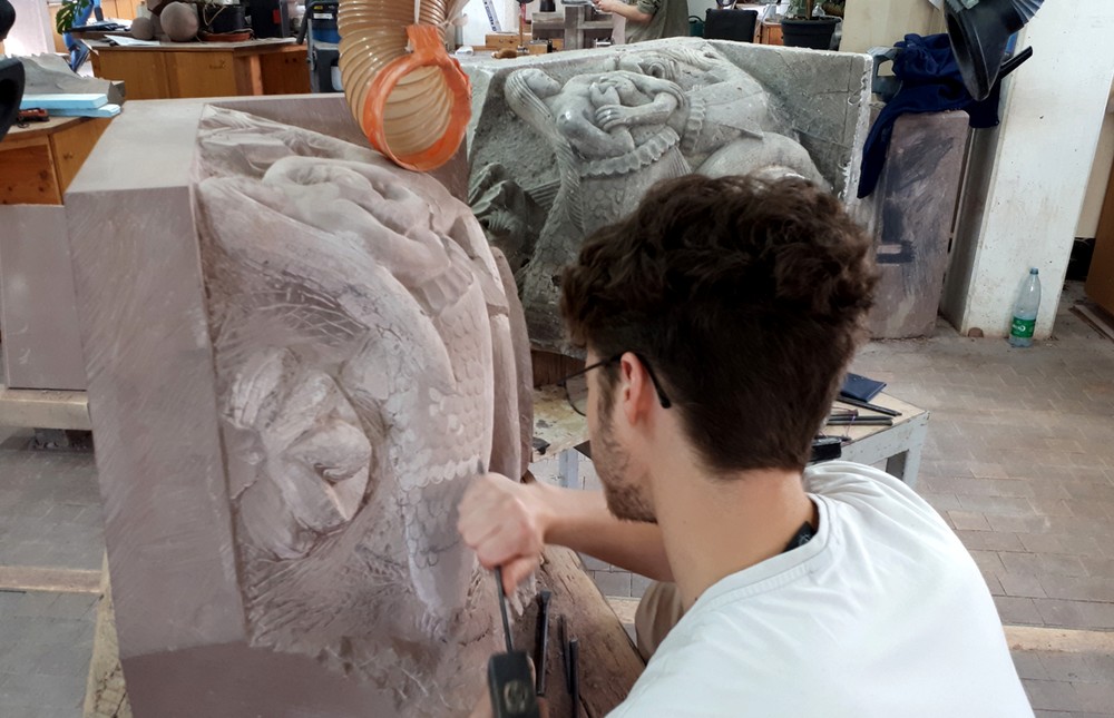 Découvrir le métier d’un sculpteur